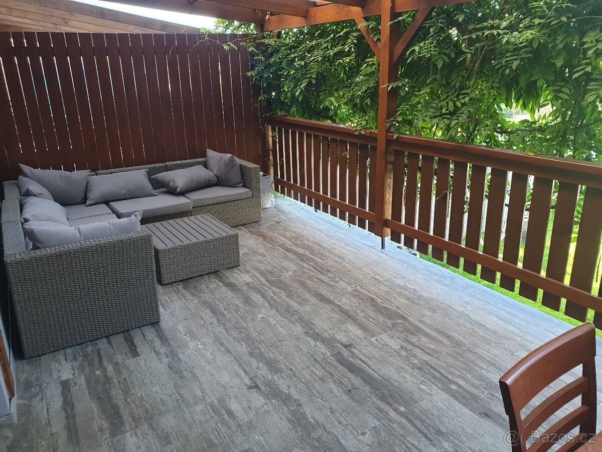 Pronájem rodinný dům - Uherské Hradiště, 686 01