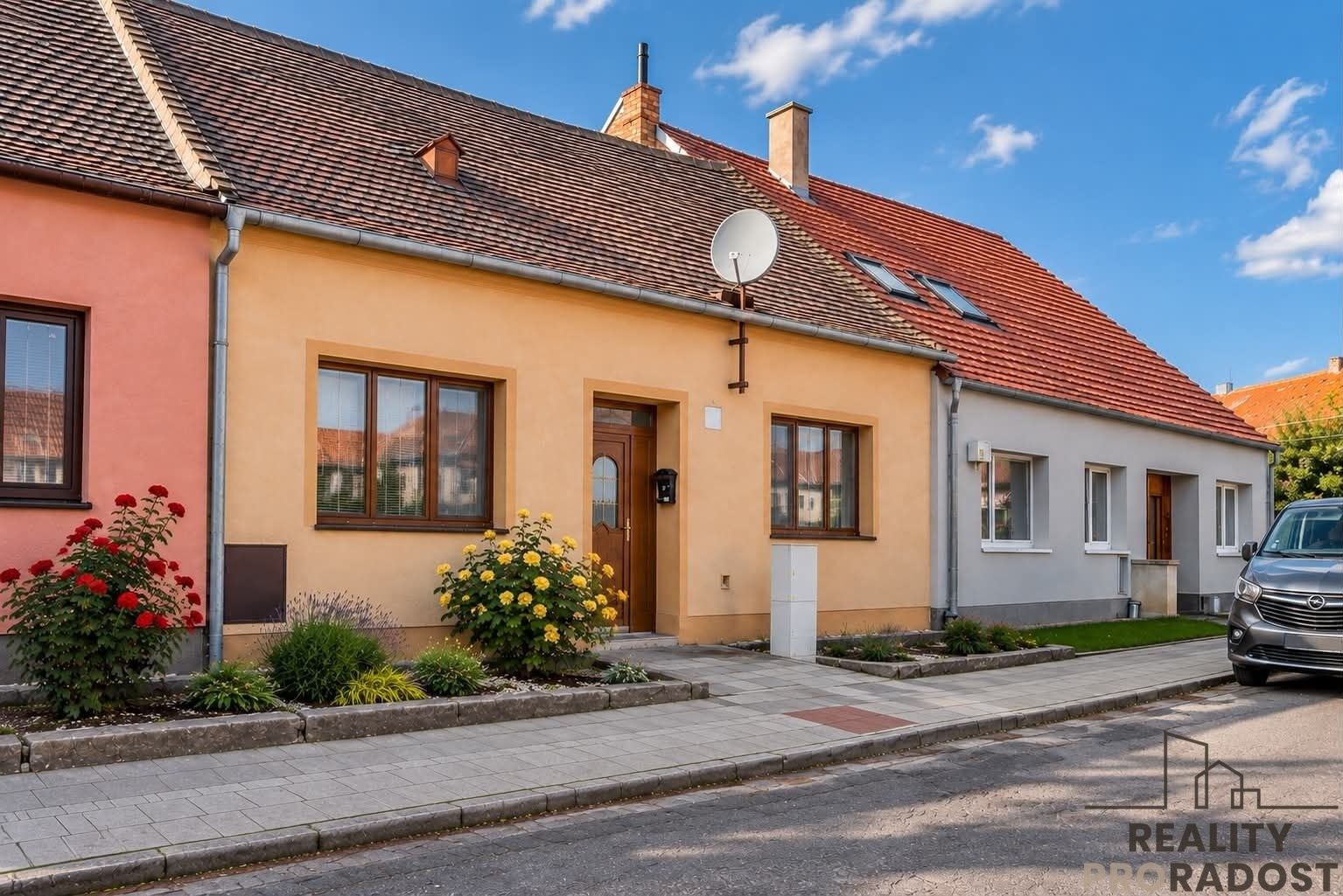 Rodinné domy, Sadová, Jaroslavice, 76 m² - 1