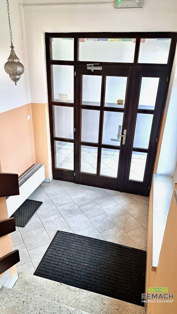 Restaurace · 197 m² · V Grni, Kunovice, okres Uherské Hradiště - 4