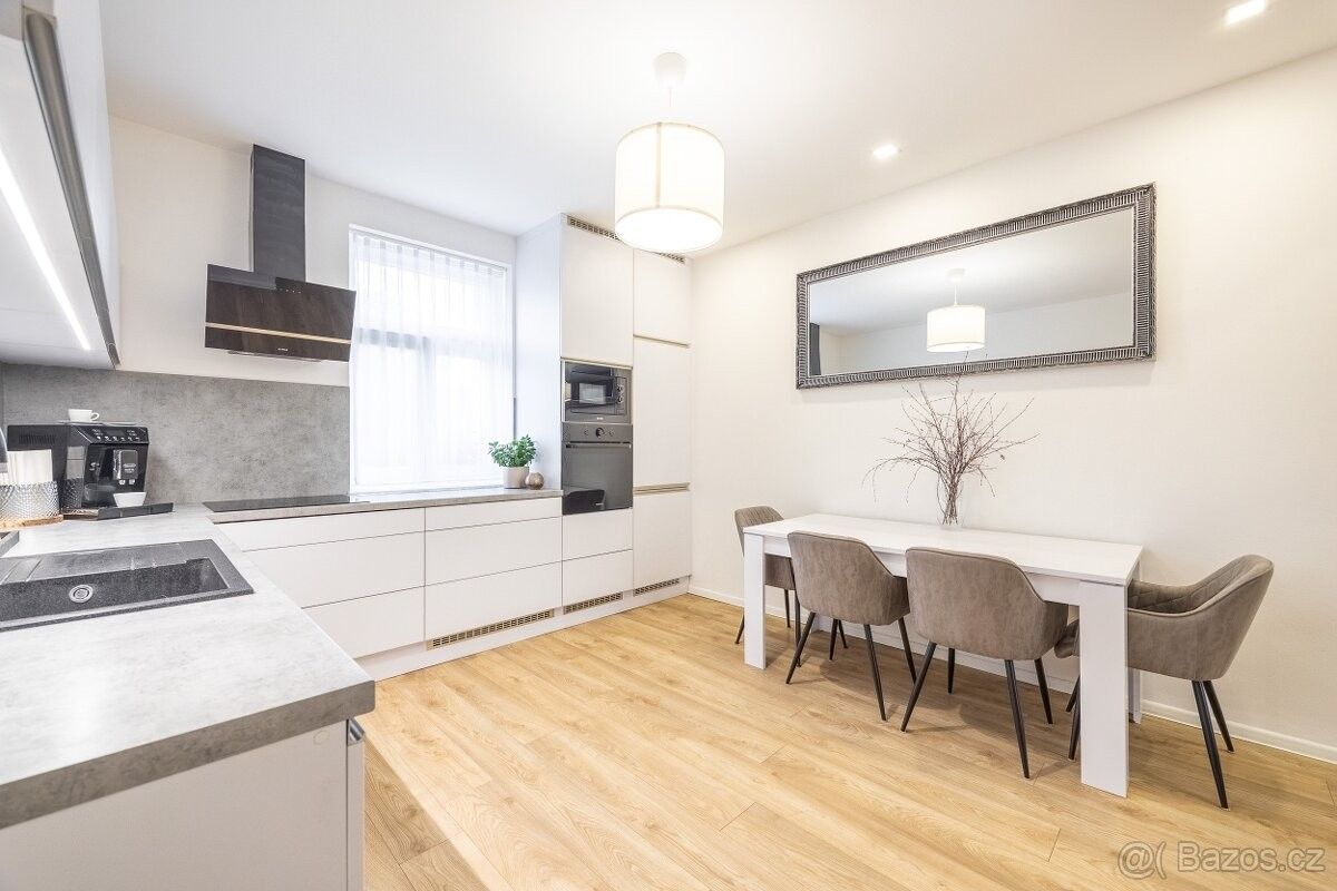 Rodinné domy, Mladá Boleslav, 293 01