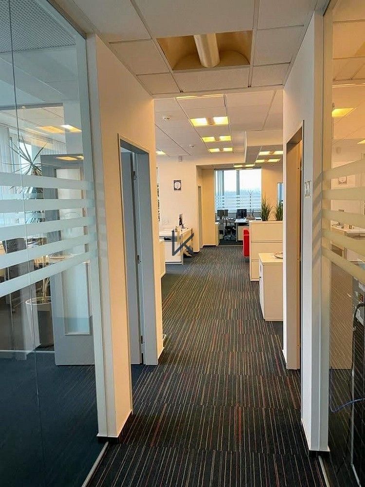 Pronájem kancelář - Praha - Vokovice, okres Praha 6, Hlavní město Praha, 277 m² - 5