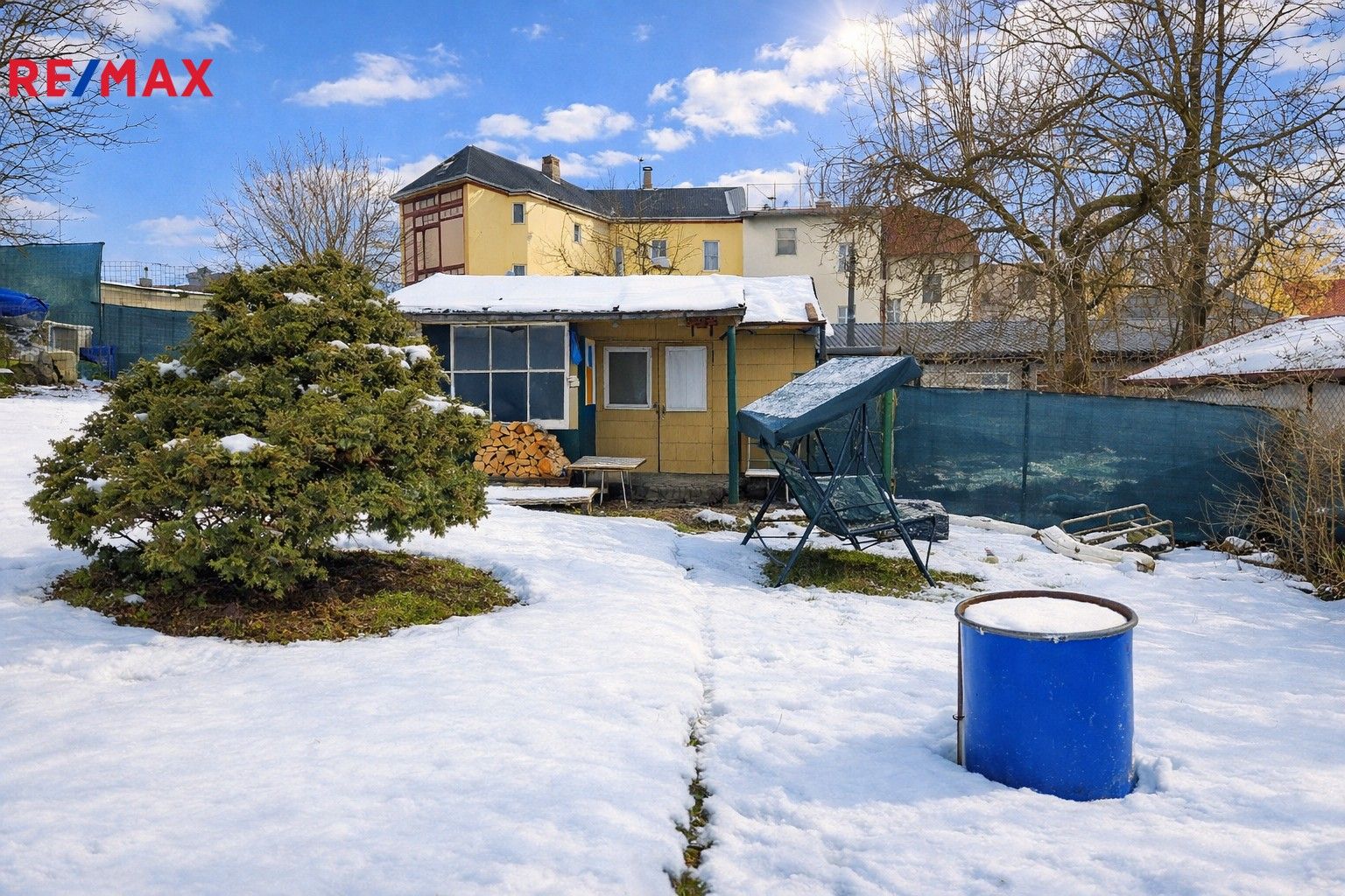 Zahrady, Děčín, 488 m²