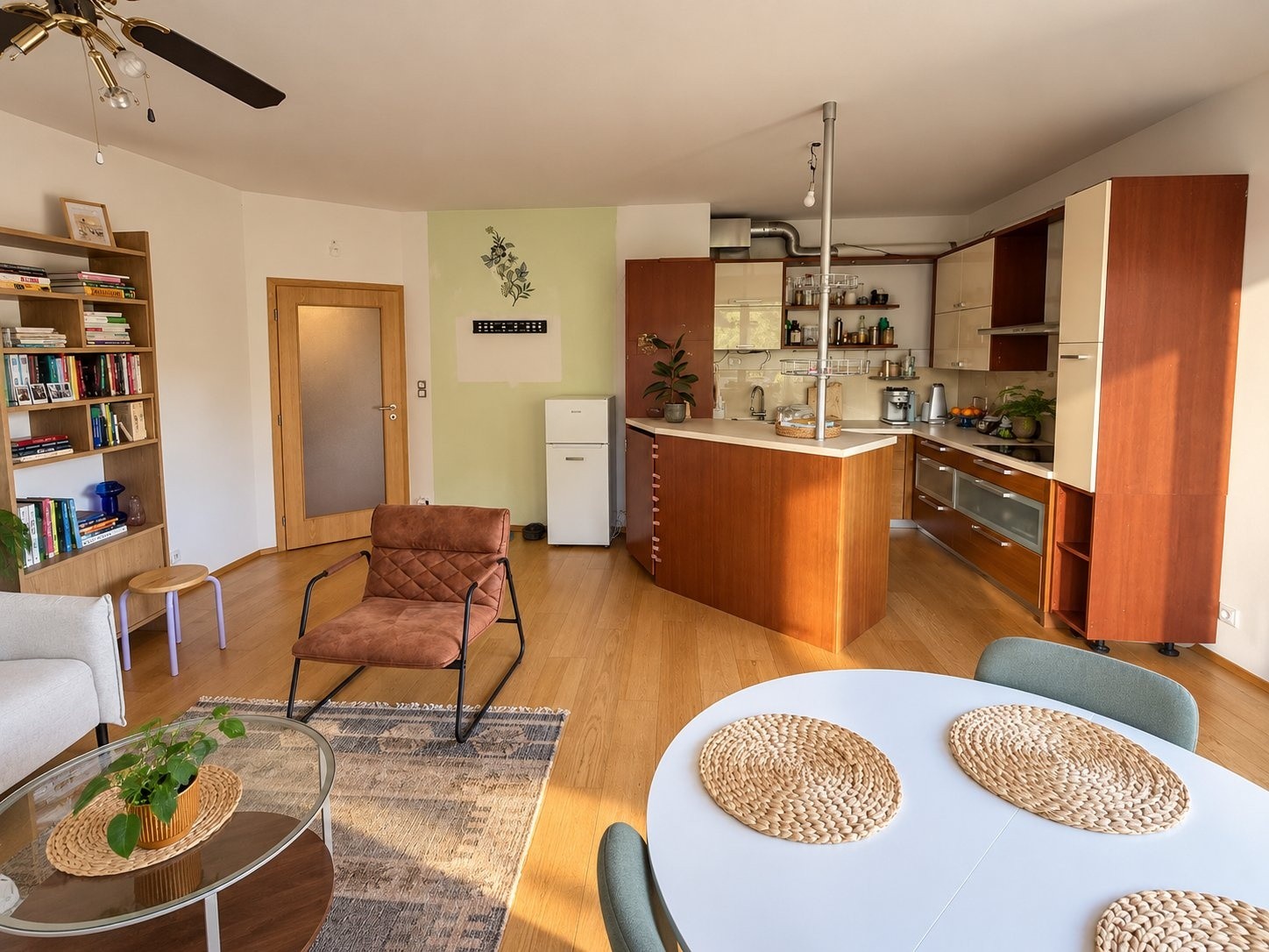 Byt 3+kk · 80 m² · Nademlejnská 1067, Praha Hloubětín - 3