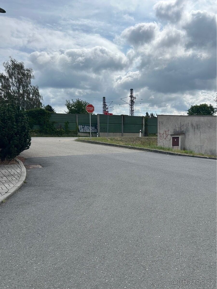 Garáže, Planá nad Lužnicí, 391 11 - 2