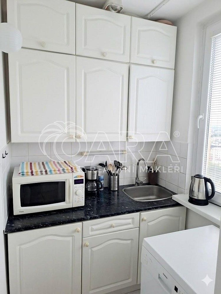 Byt 1+kk · 31 m² · Praha - Chodov, okres Praha 11, Hlavní město Praha - 4