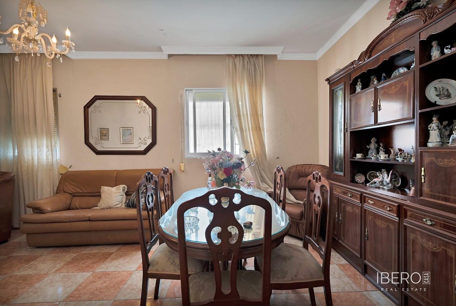 Rodinný dům · 340 m² · LA LINEA DE LA CONCEPCION, Španělsko - 2