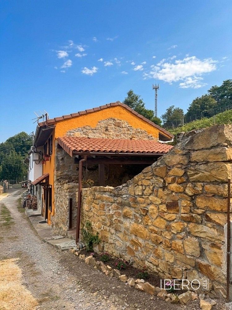 Prodej rodinný dům - Laviana, Španělsko, 61 m² - 2