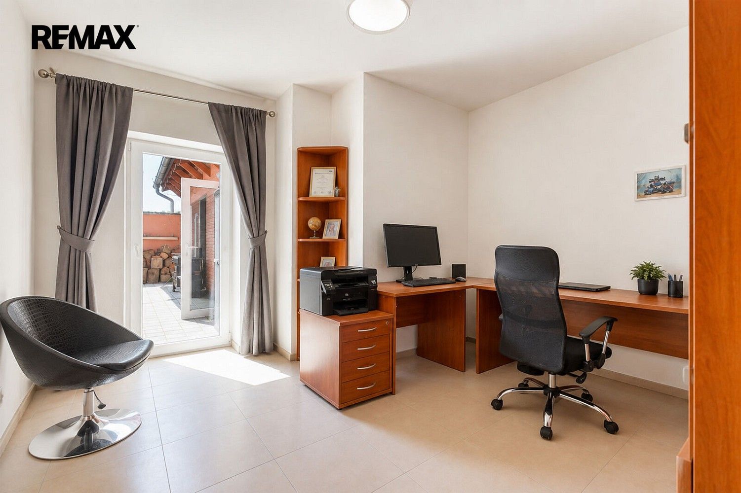 Prodej rodinný dům - Hradečno - Nová Ves, okres Kladno, 228 m² - 5