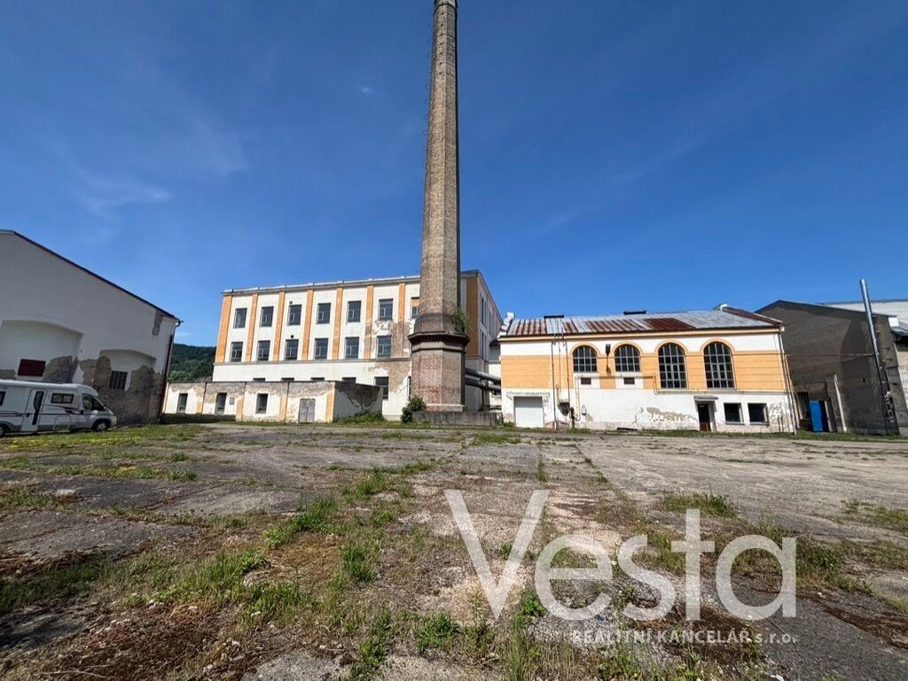 Prodej výrobní prostory - Tovární  , Velké Březno, 13 400 m² - 5