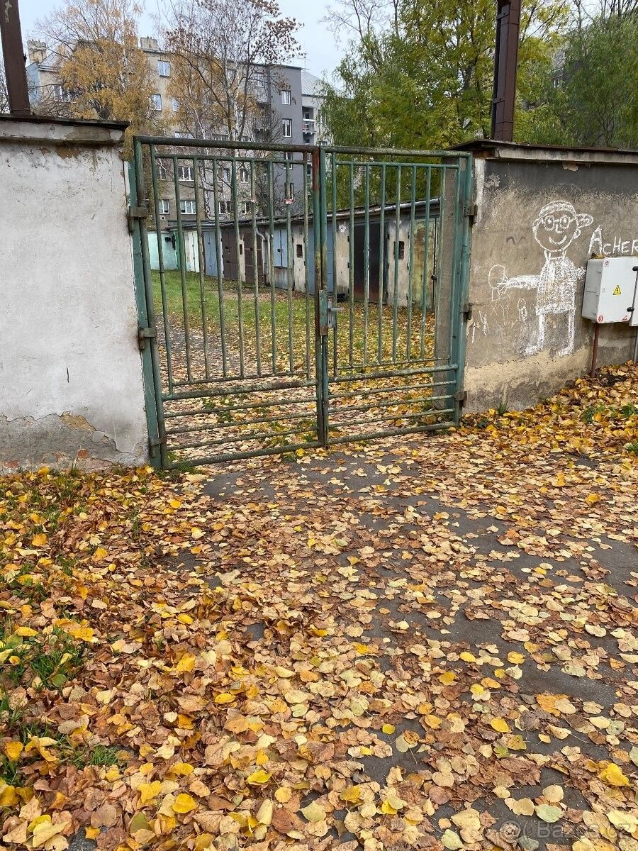 Pronájem garáž - Ostrava, 700 30