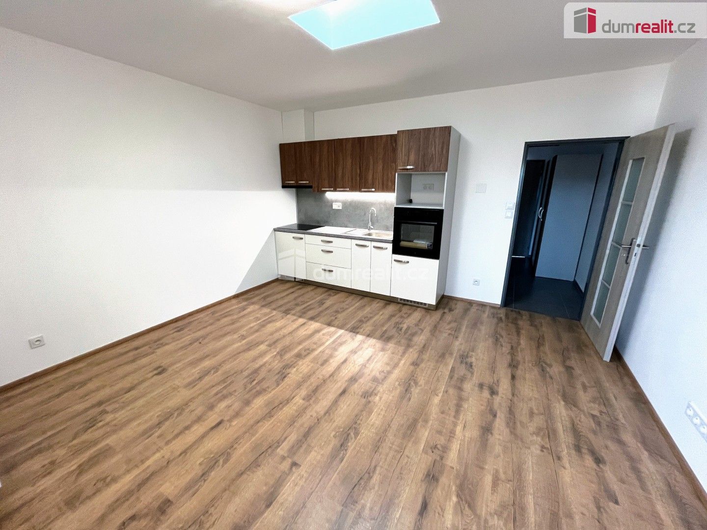 2+kk, Osvobození, Slavičín, 55 m² - 1