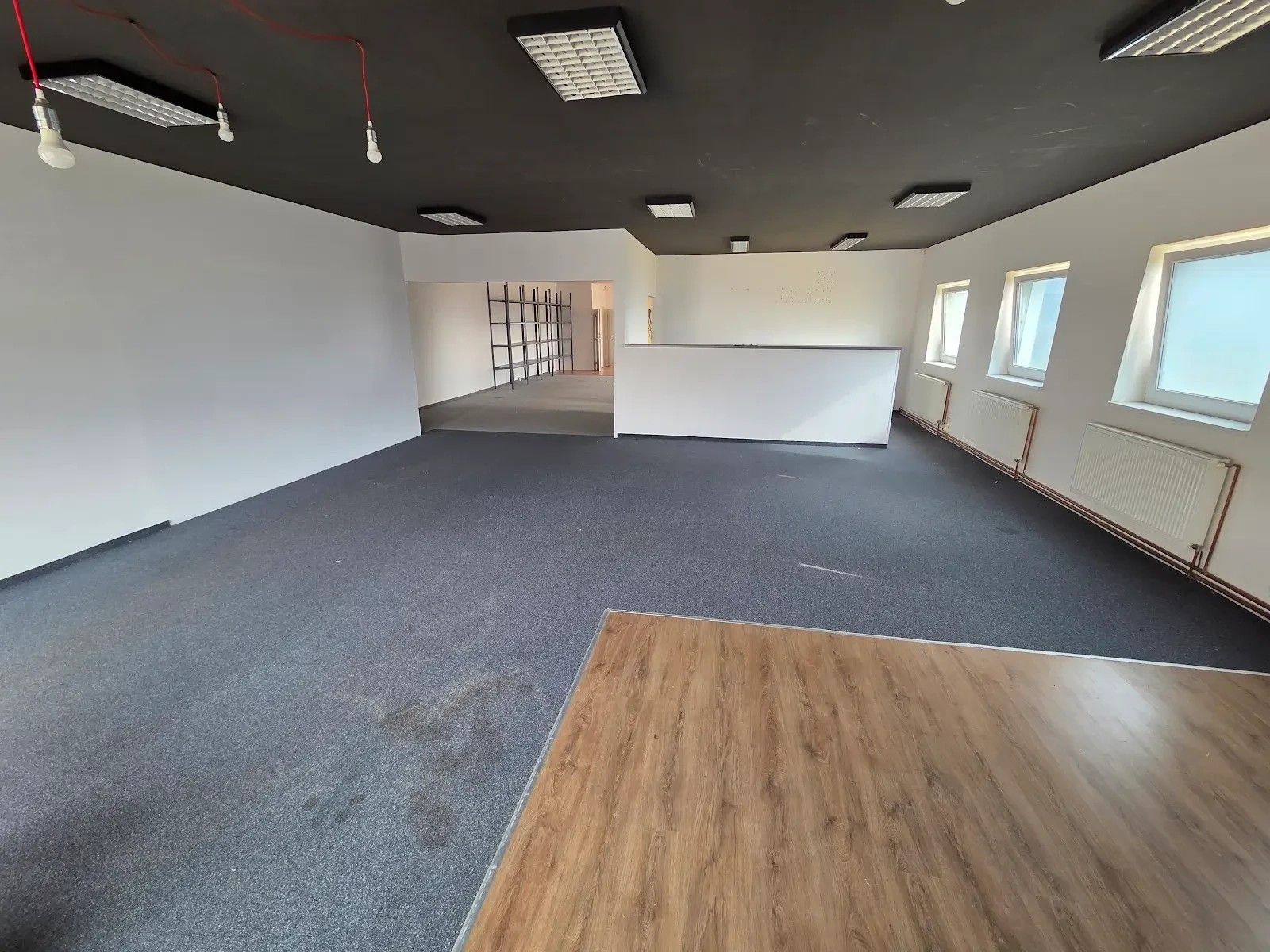 Obchodní prostory, K Žižkovu, Praha - Vysočany, 186 m² - 2