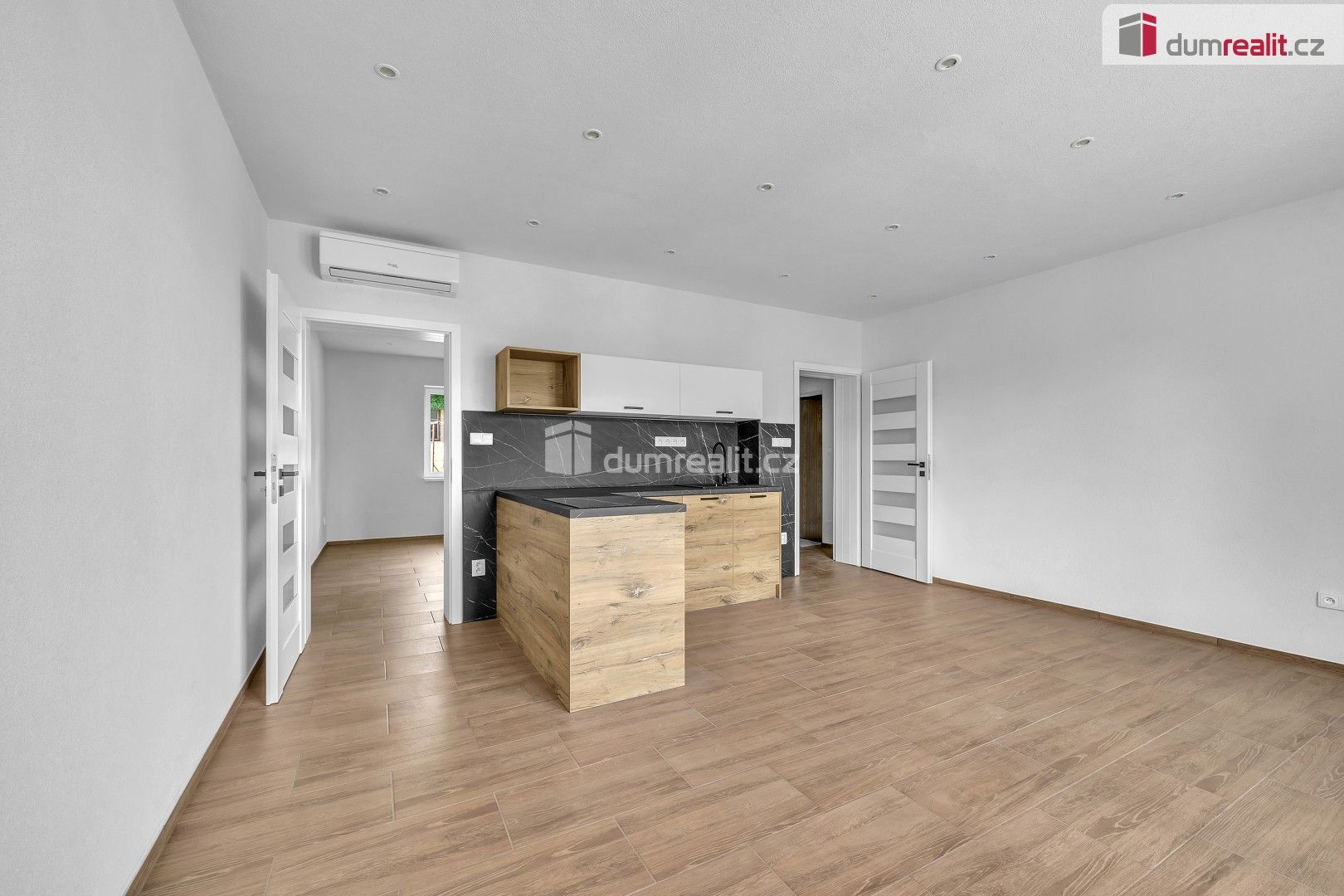 Pronájem byt 2+kk - Prácheň, Kamenický Šenov, 43 m²