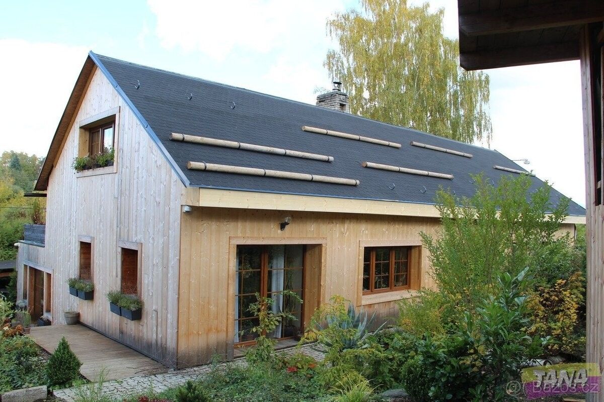 Rodinné domy, Držkov, 468 24