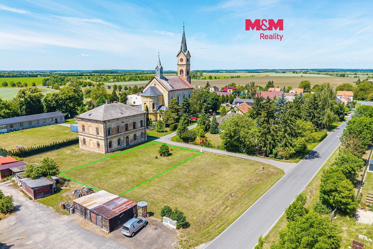 Pozemky pro bydlení, Dvory - Veleliby, okres Nymburk - 1