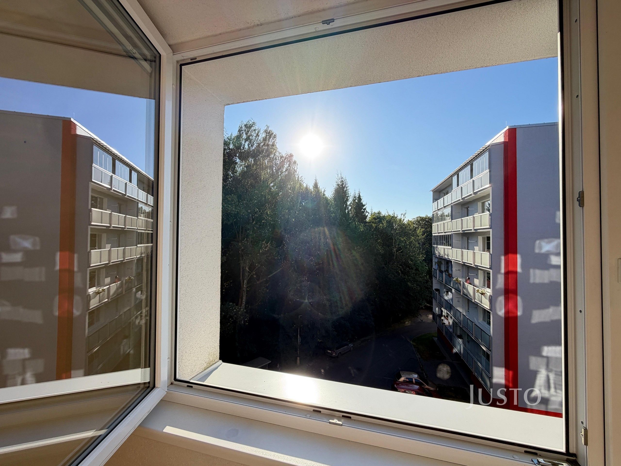 Pronájem byt 2+kk - Na Roli 3462, Jablonec nad Nisou, 42 m² - 5