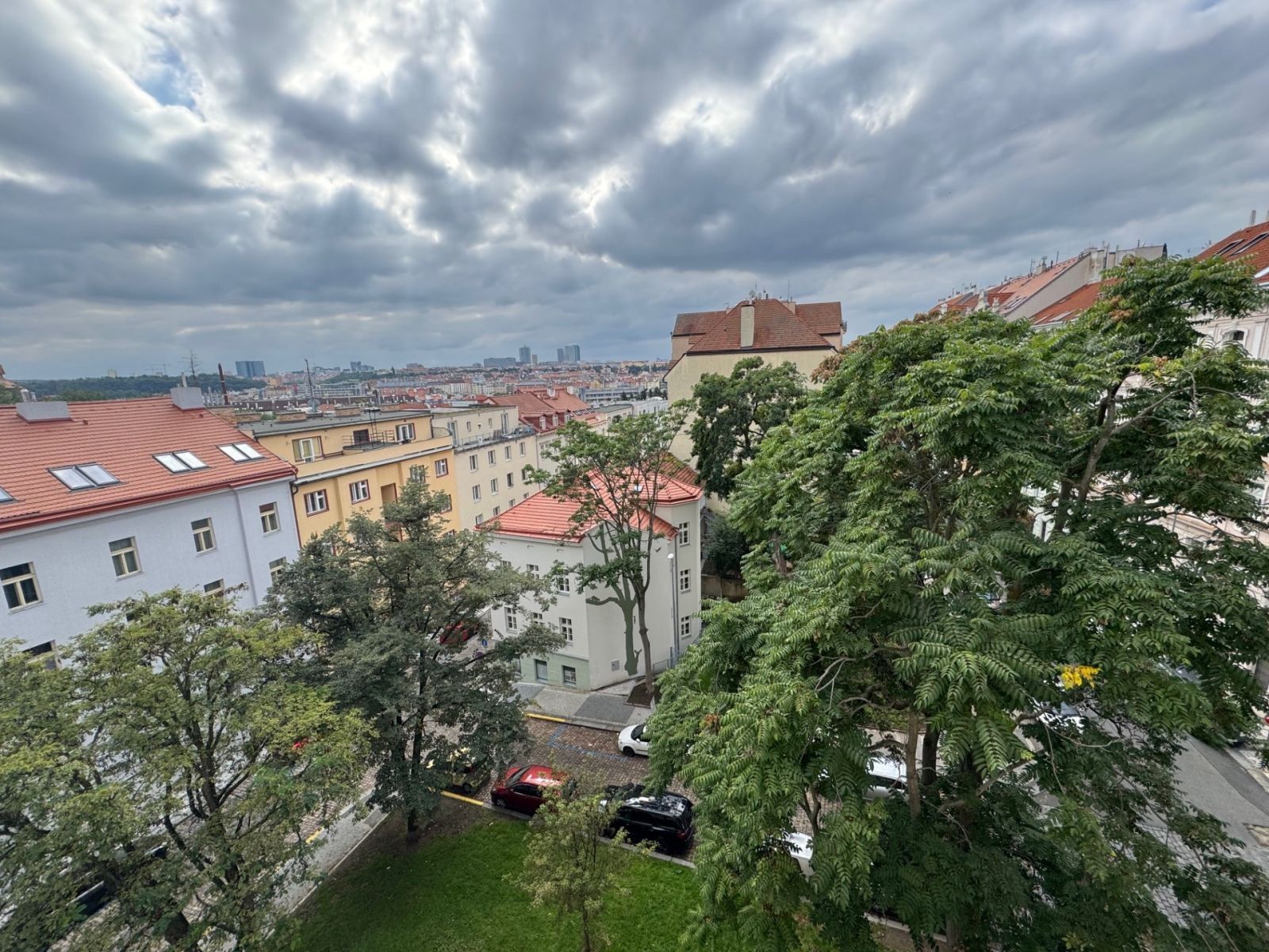 Pronájem byt 3+1 - Černomořská, Praha - Vršovice, 105 m² - 5
