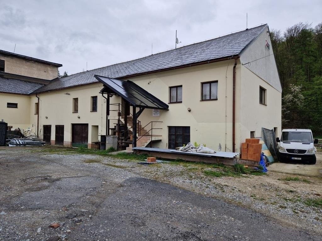 Prodej výrobní prostory - Bohdíkov, 583 m²
