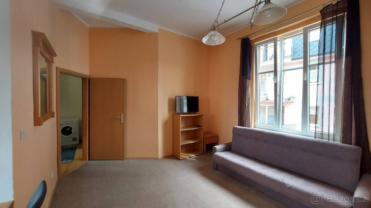 Byty, Karlovy Vary, 360 01 - 1