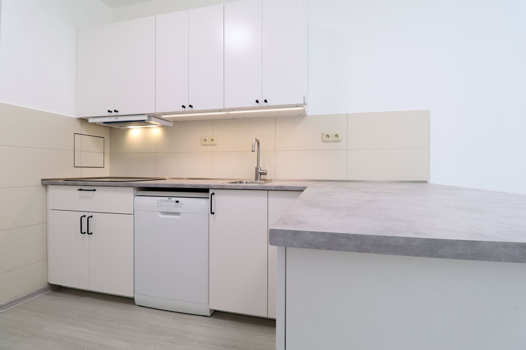 3+kk, Havanská, Praha - Bubeneč, 72 m² - 1