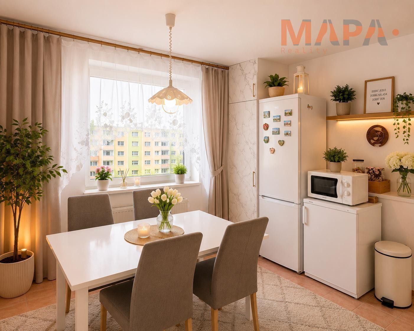 4+1, Tkalcovská , Jirkov, 88 m² - 1