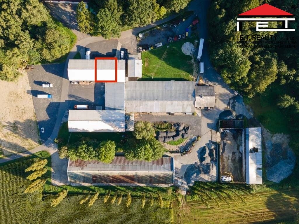 Garáže, Dobratice, 250 m² - 1