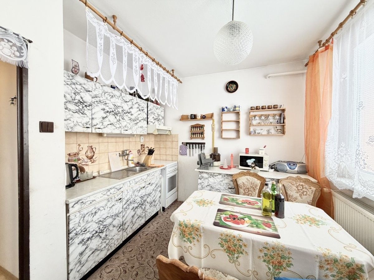 Pronájem byt 1+1 - Náhorní, Liberec, 37 m²