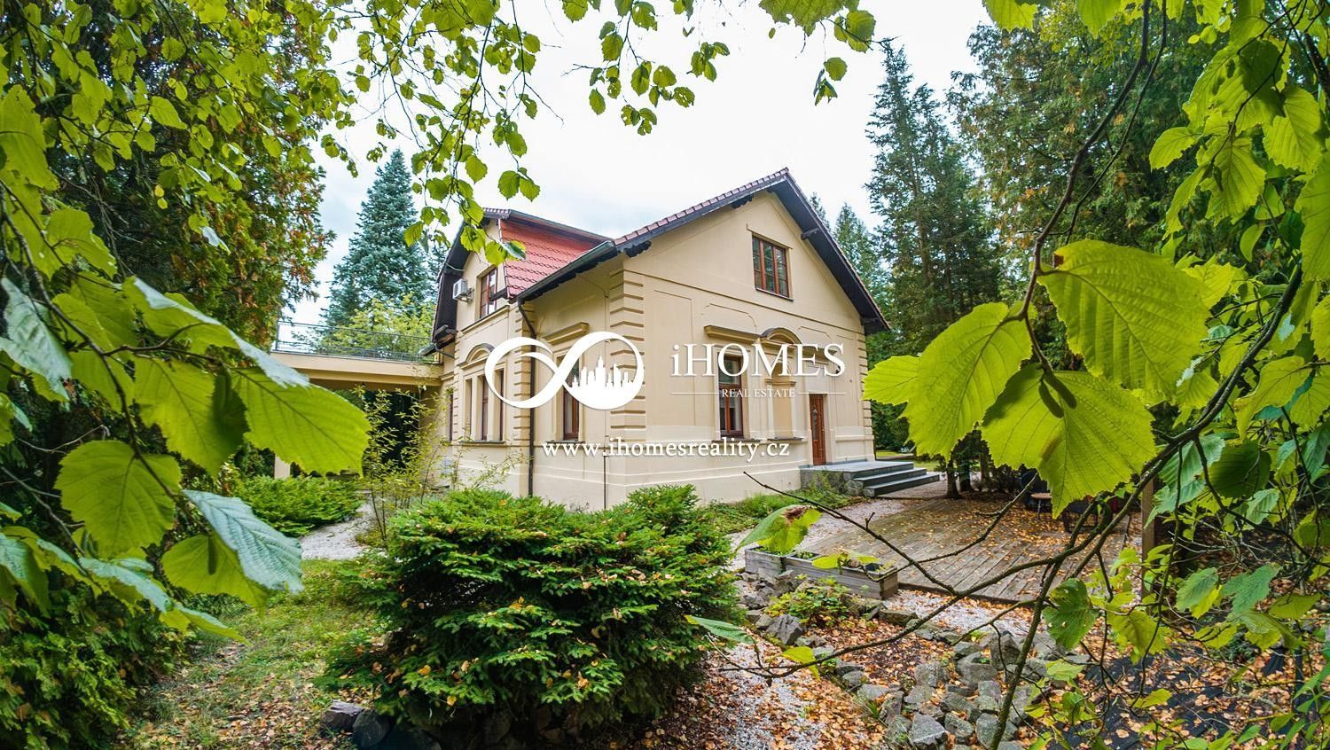 Prodej vila - Lipová, Unhošť, 620 m²