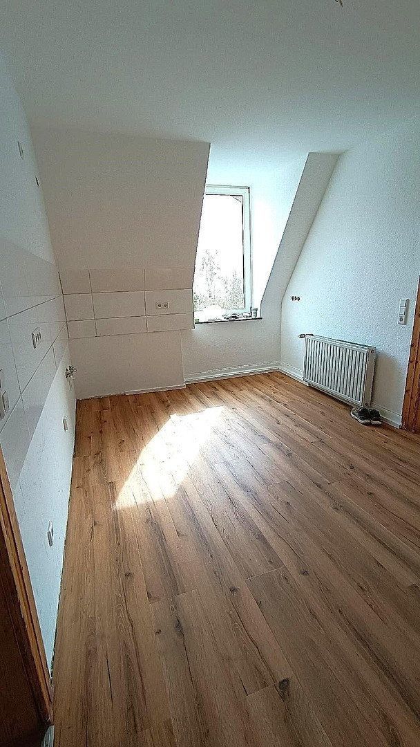 Byt 4+1 · 100 m² · Feldstr. 48 Wuppertal Oberbarmen Nordrhein-Westfalen 42277 - 4