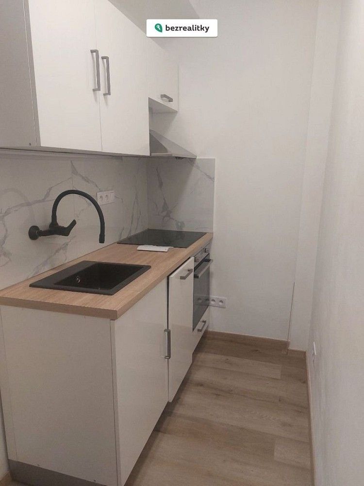 Byt 1+1 · 44 m² · Praha - Nusle, okres Praha 4, Hlavní město Praha - 3