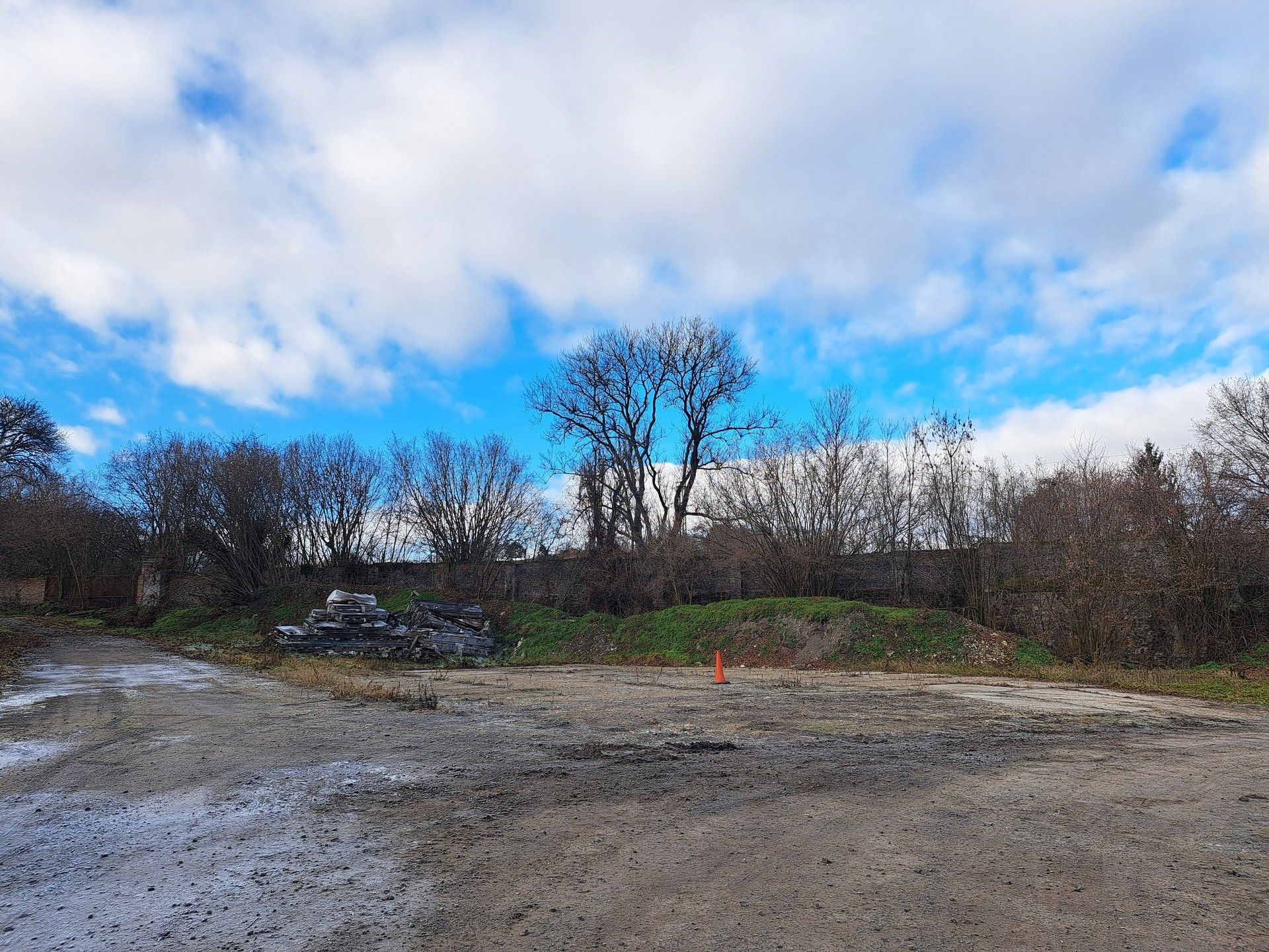 Komerční pozemky, Zákolany, 515 m²