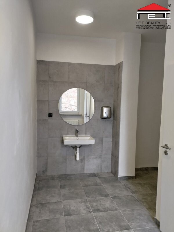 Pronájem kancelář - Pražákova, Brno, 380 m² - 5