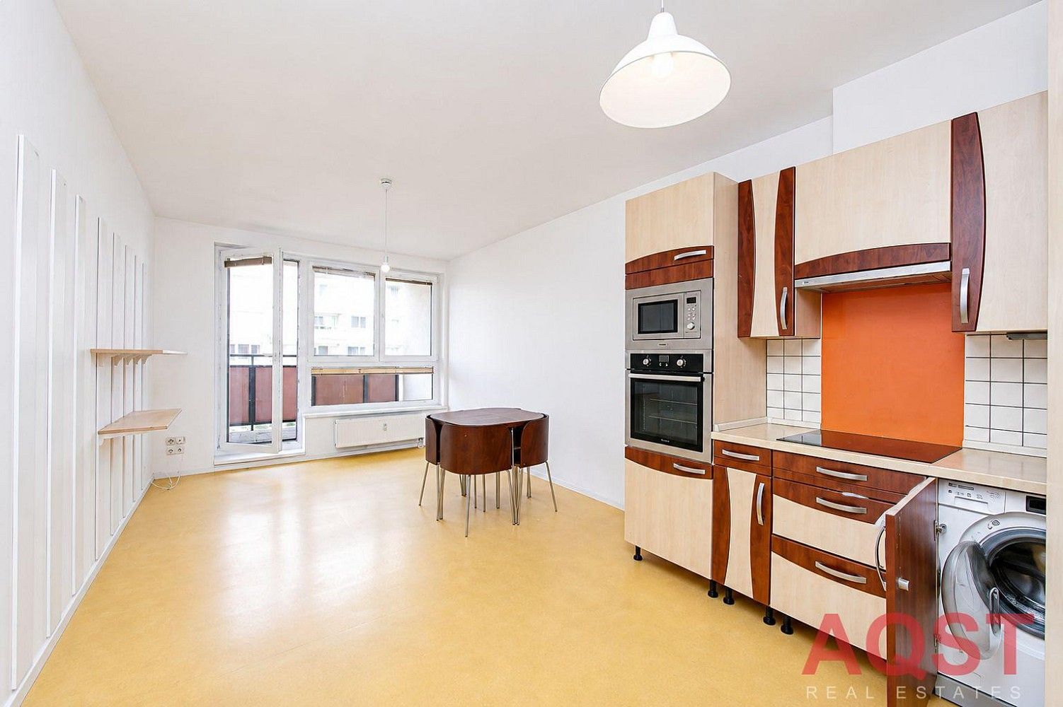 Byt 2+kk · 55 m² · Praha - Vysočany, okres Praha 9, Hlavní město Praha - 4