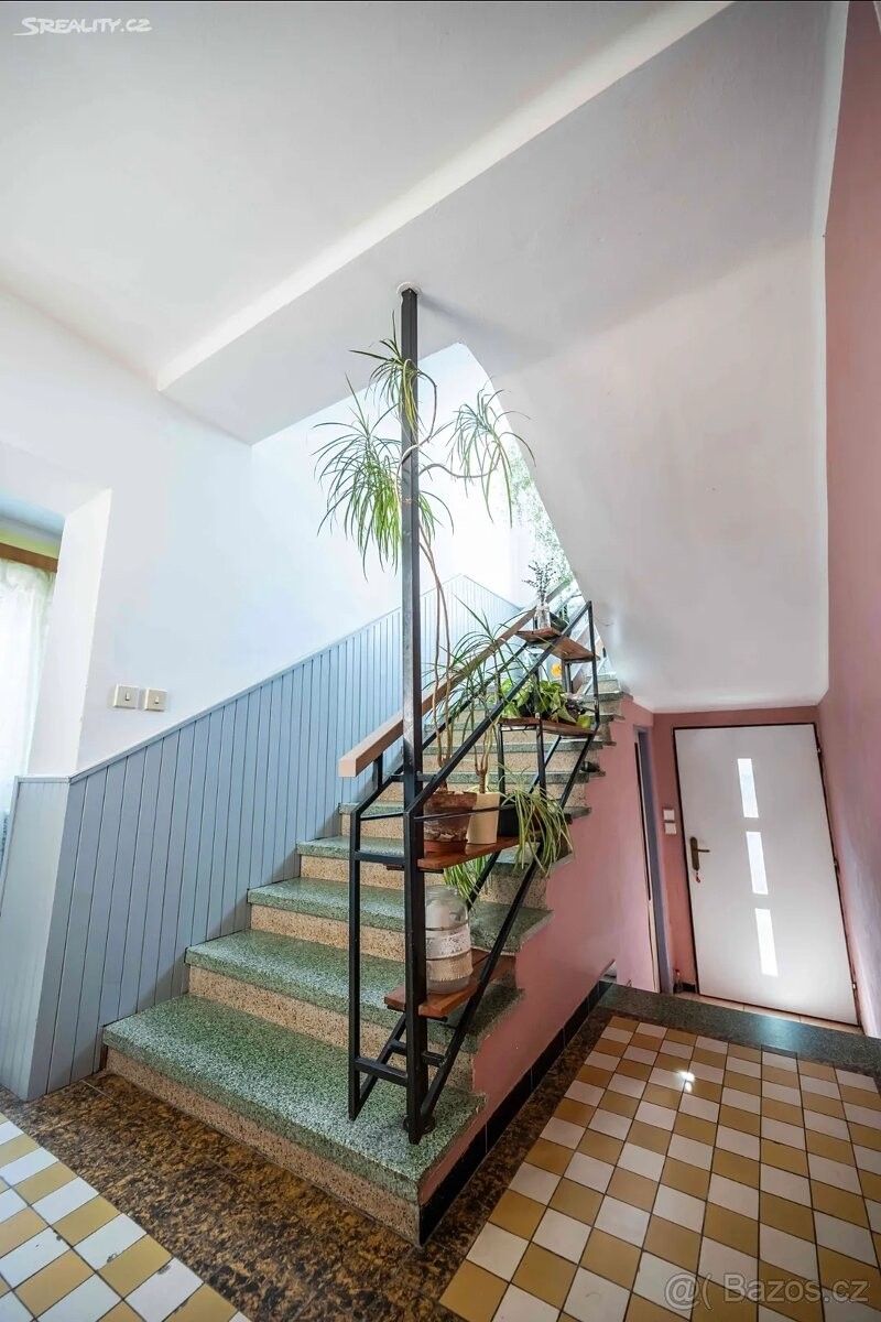 Prodej rodinný dům - Zlechov, 687 10