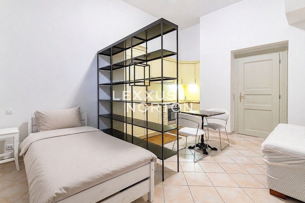 1+kk, Italská, Praha 2 - Vinohrady, 41 m² - 2