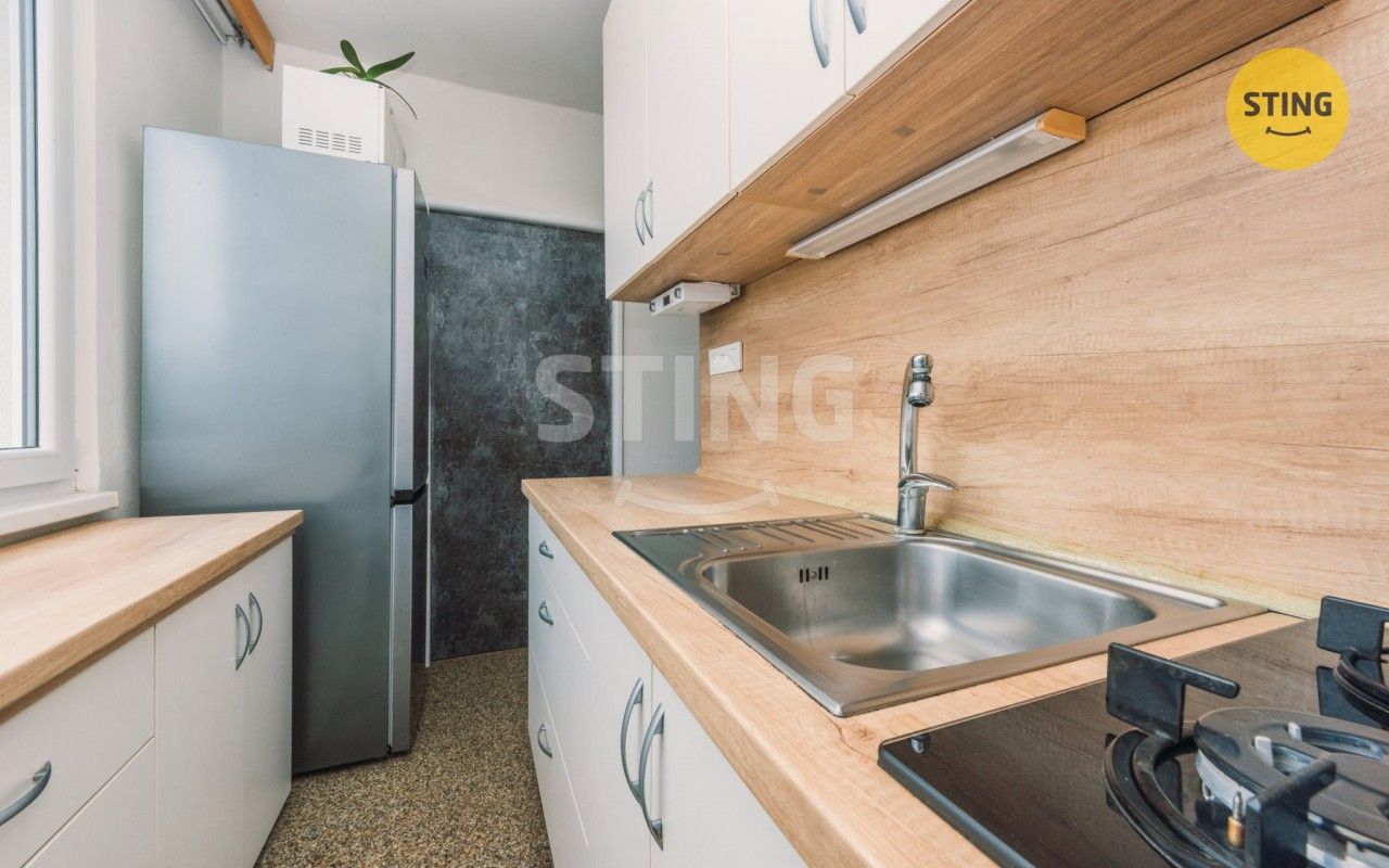 Prodej byt 3+1 - Bělehradská, Pardubice, 63 m² - 2