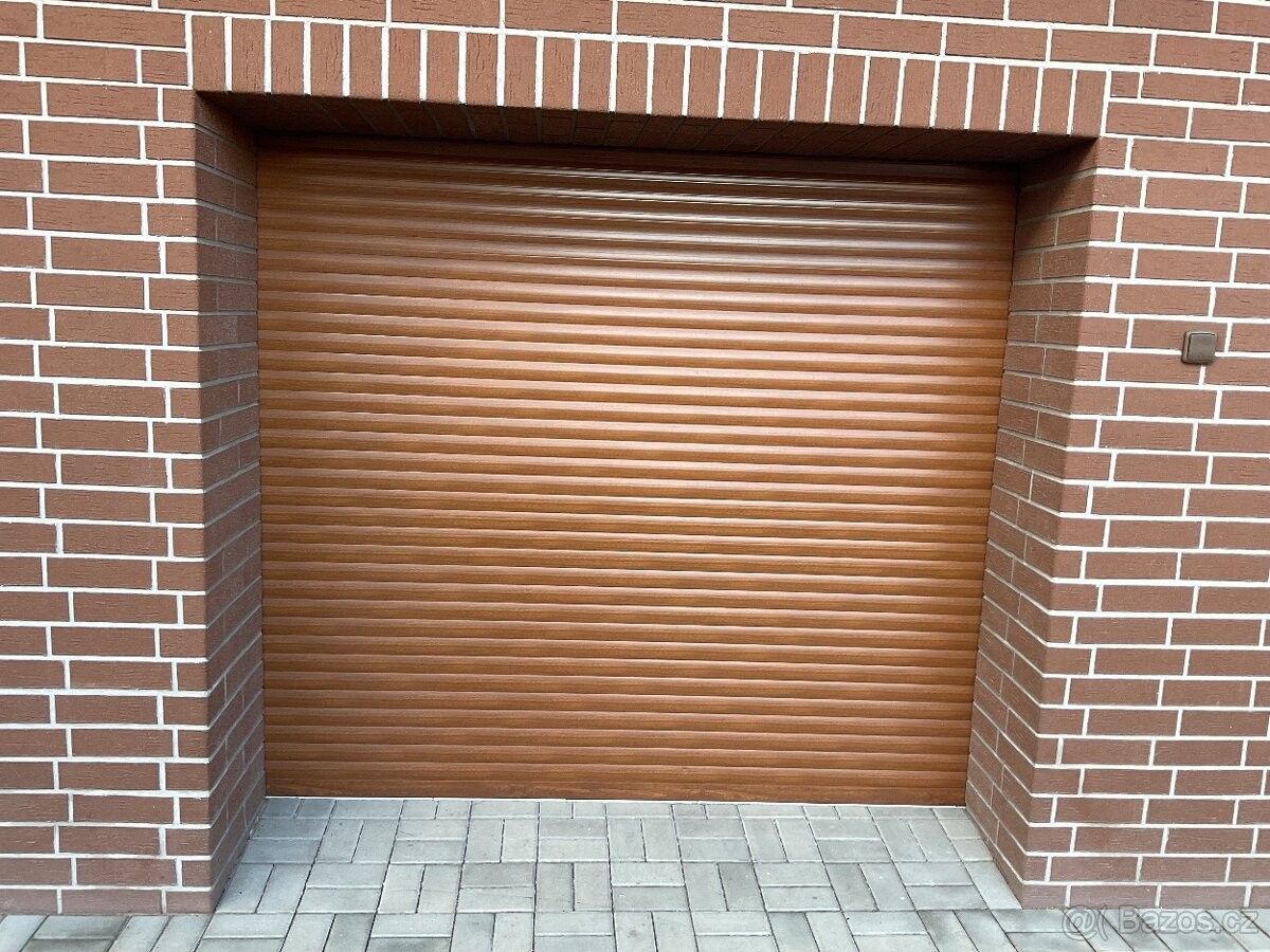 Garáže, Nový Bydžov, 504 01