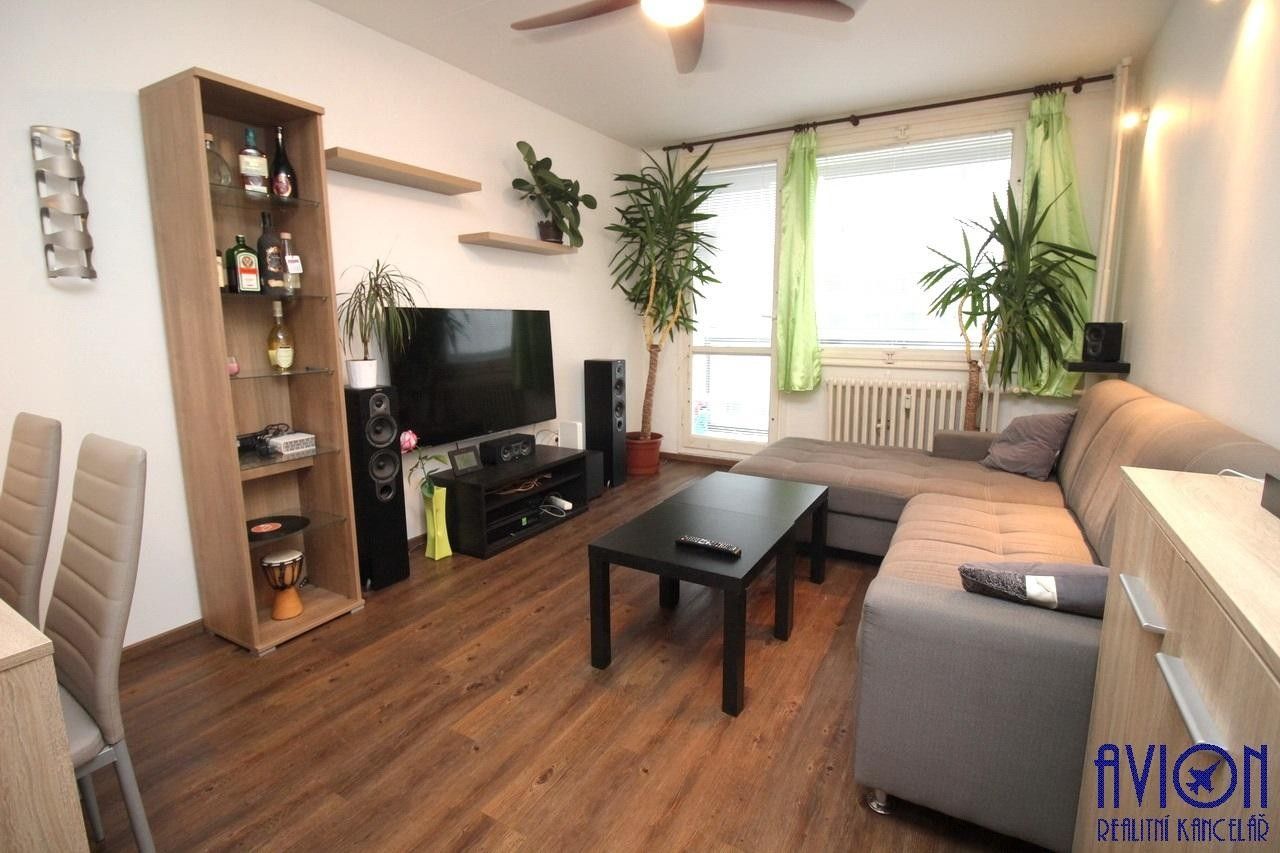 2+kk, Kukelská, Praha, 52 m² - 1