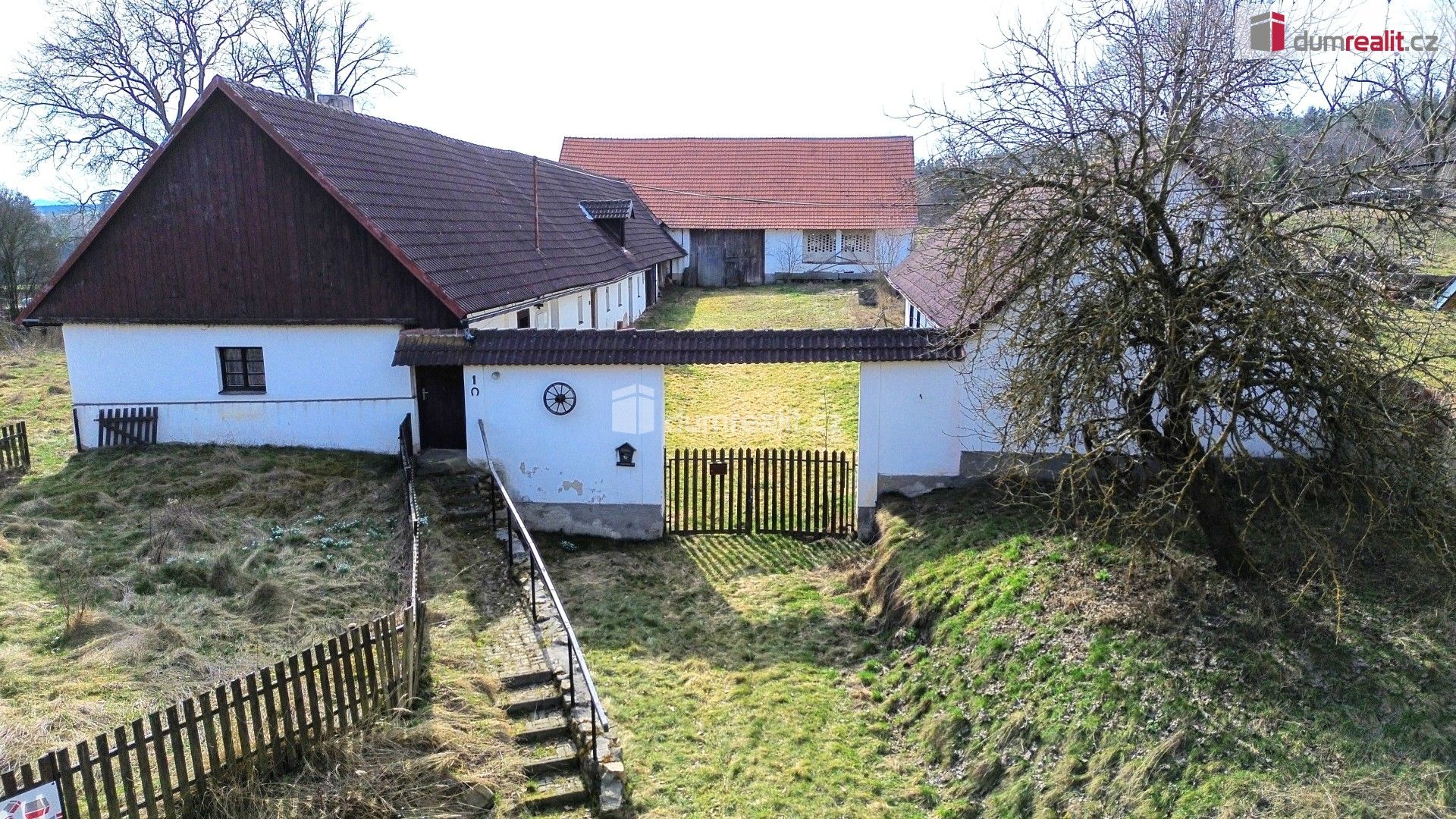 Zemědělské usedlosti, Zvěstov Laby, 60 m² - 1