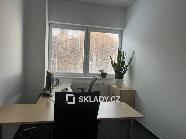 Pronájem kancelář - Brno, 175 m²