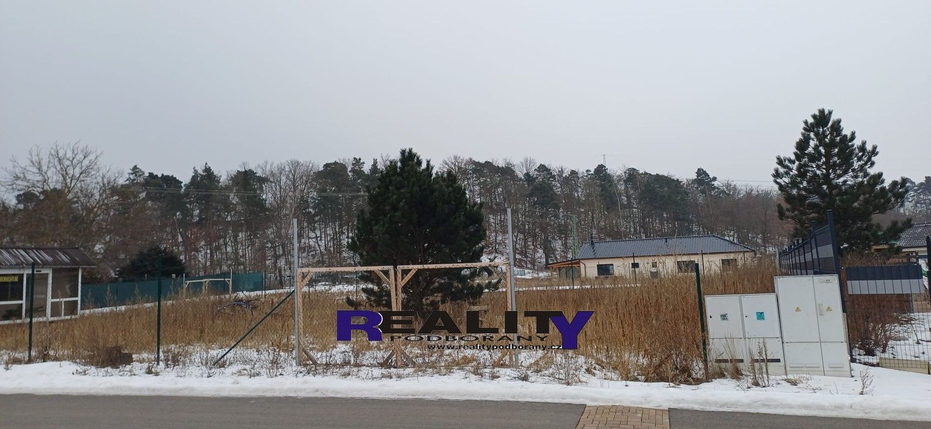 Prodej pozemek pro bydlení - Luční, Holedeč