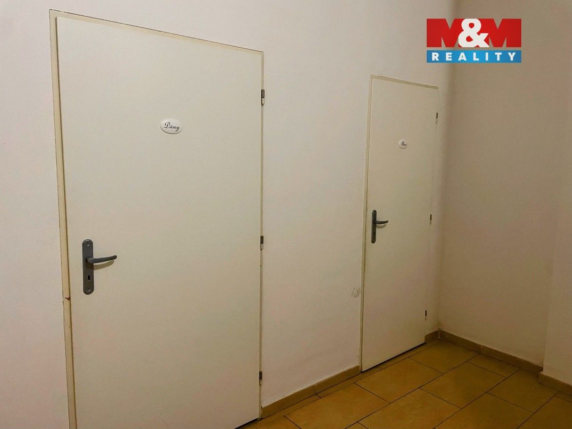 Pronájem obchodní prostory - B. Egermanna, Nový Bor, 140 m² - 5