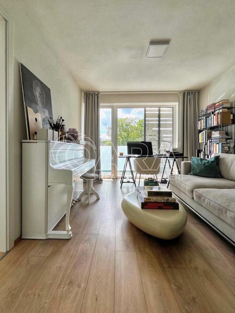 Pronájem byt 2+kk - Nová  , České Budějovice 3, 73 m² - 5