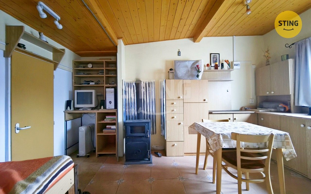 Chaty, ZK Jan Žižka, Třebíč, 24 m² - 2