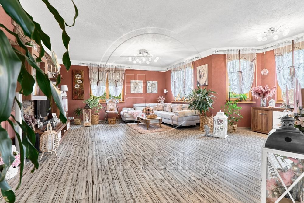 Rodinný dům · 210 m² · Kfely, Ostrov - 4