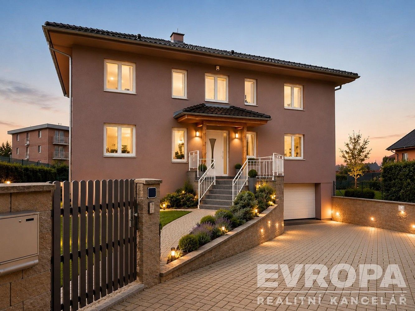 Rodinný dům, 334 m²