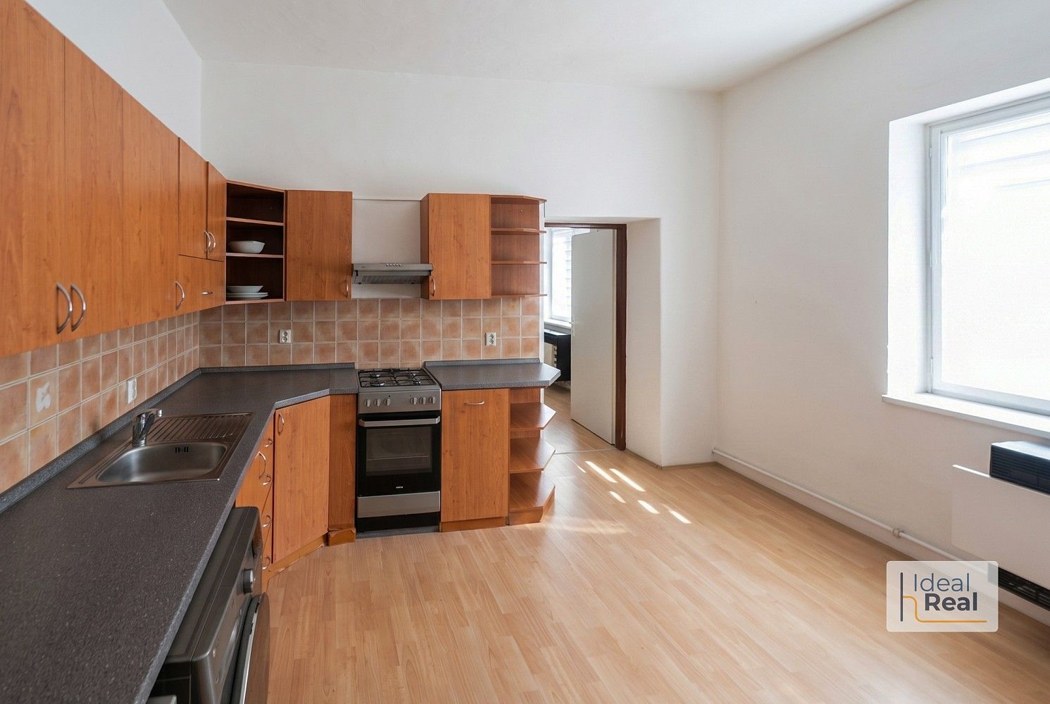 Byt 2+1, 75 m²