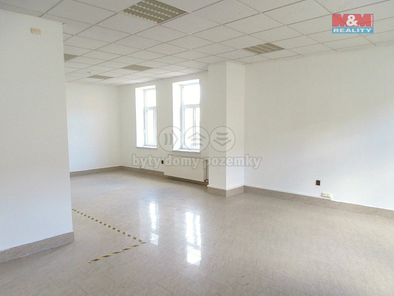 Kanceláře, Mojmírovců, Ostrava, 530 m²