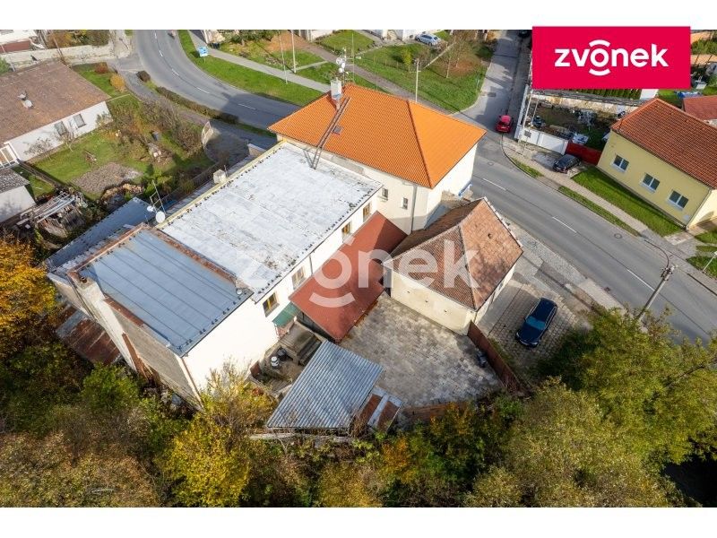 Prodej kancelář - Masarykova, Chropyně, 800 m²