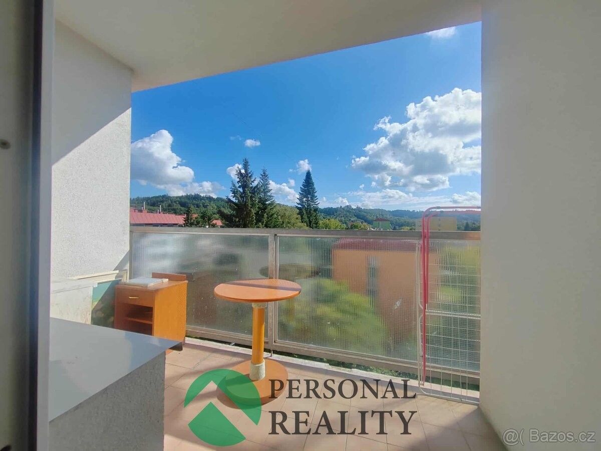 Pronájem byt - Mariánské Lázně, 353 01